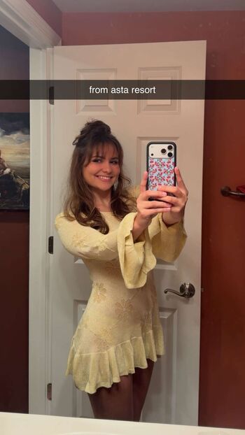 Ester dobrik page leaked private photo uncensored HD quality