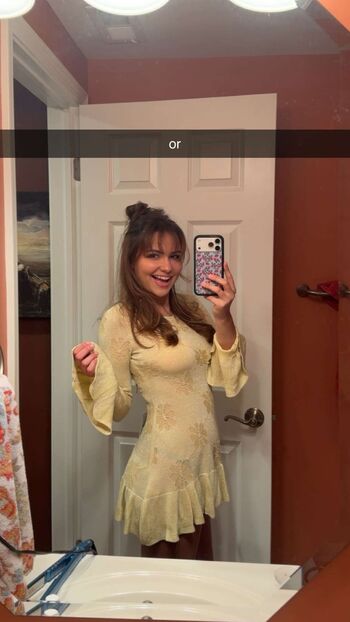 Ester dobrik page leaked private photo uncensored HD quality