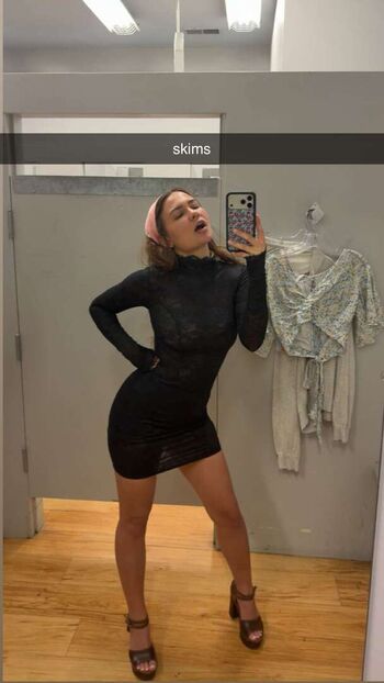 Ester dobrik page leaked private photo uncensored HD quality
