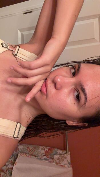 Ester dobrik page leaked private photo uncensored HD quality