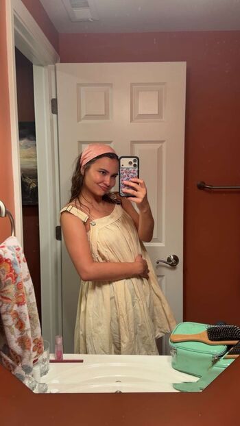 Ester dobrik page leaked private photo uncensored HD quality
