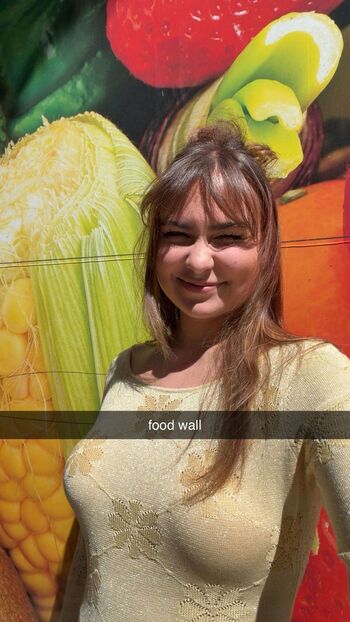 Ester dobrik page leaked private photo uncensored HD quality