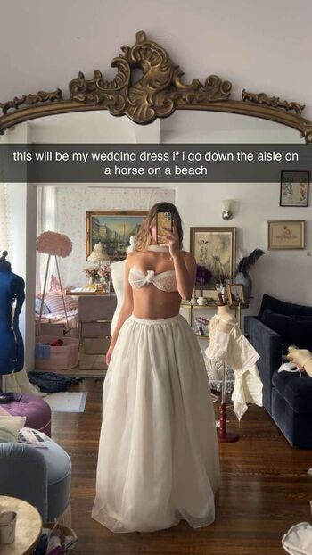 Ester dobrik page leaked private photo uncensored HD quality