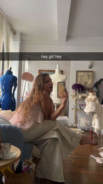 Ester dobrik page leaked private photo uncensored HD quality