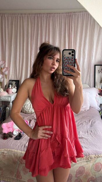 Ester dobrik page leaked private photo uncensored HD quality