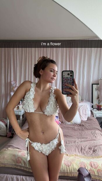 Ester dobrik page leaked private photo uncensored HD quality
