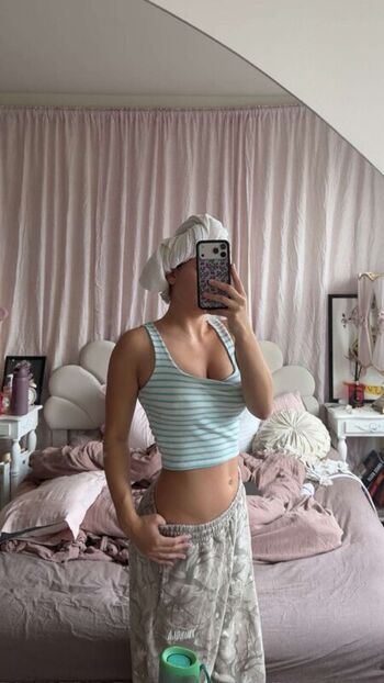 Ester dobrik page leaked private photo uncensored HD quality
