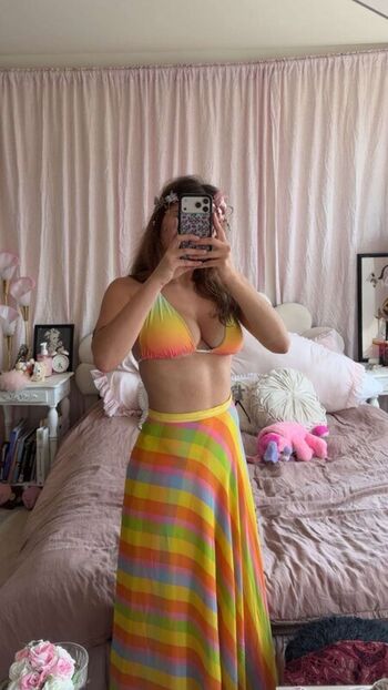 Ester dobrik page leaked private photo uncensored HD quality