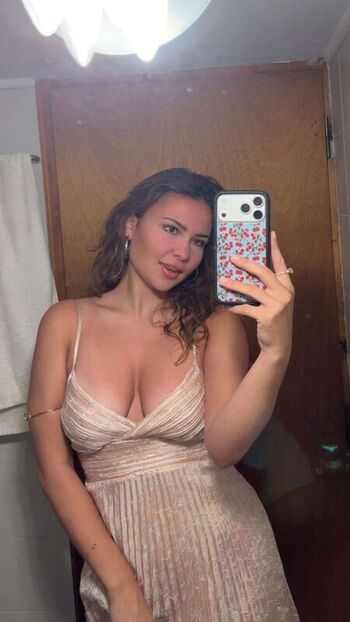 Ester dobrik page leaked private photo uncensored HD quality