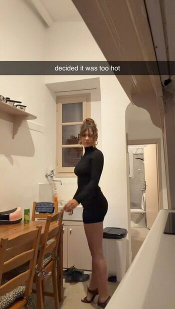 Ester dobrik page leaked private photo uncensored HD quality