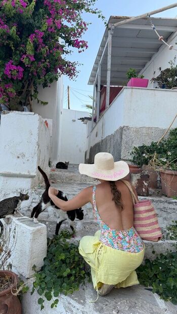 Ester dobrik page leaked private photo uncensored HD quality