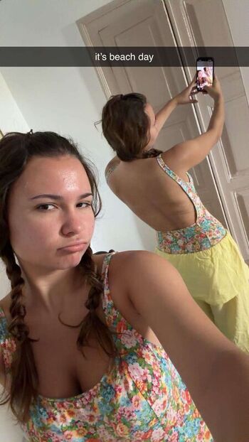 Ester dobrik page leaked private photo uncensored HD quality