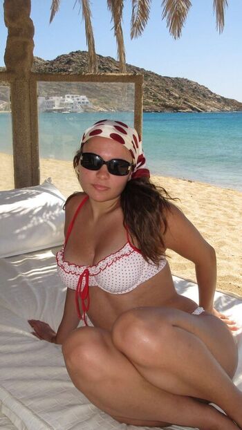 Ester dobrik page leaked private photo uncensored HD quality