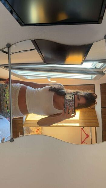 Ester dobrik page leaked private photo uncensored HD quality