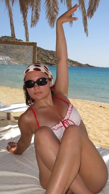 Ester dobrik page leaked private photo uncensored HD quality