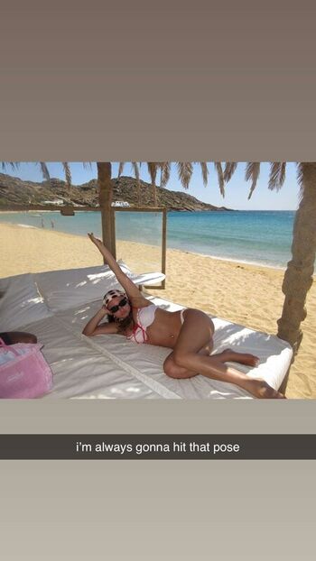 Ester dobrik page leaked private photo uncensored HD quality
