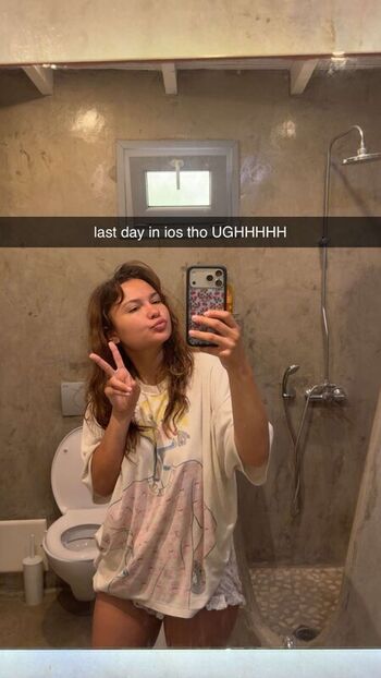 Ester dobrik page leaked private photo uncensored HD quality