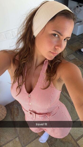 Ester dobrik page leaked private photo uncensored HD quality