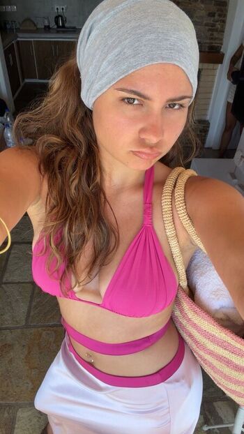 Ester dobrik page leaked private photo uncensored HD quality