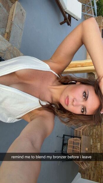 Ester dobrik page leaked private photo uncensored HD quality
