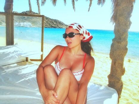 Ester dobrik page leaked private photo uncensored HD quality