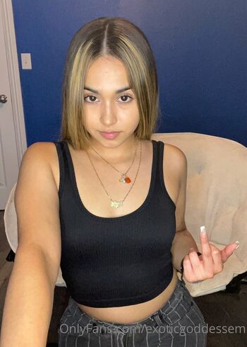 Exoticgoddessem leaked private photo uncensored HD quality