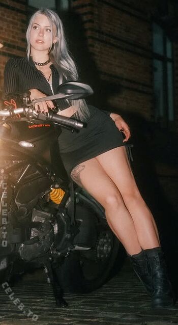 Farbenfuchs leaked private photo uncensored HD quality