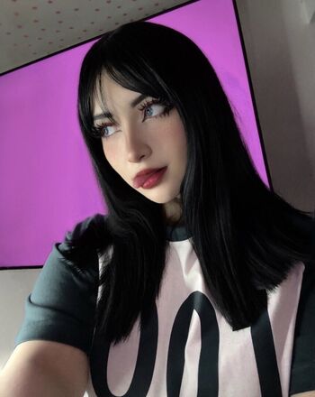 Feezius page leaked private photo uncensored HD quality