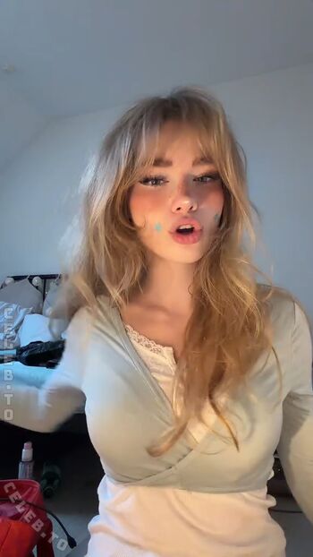 Felinenyaa leaked private photo uncensored HD quality
