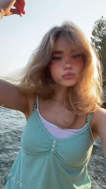 Felinenyaa leaked private photo uncensored HD quality
