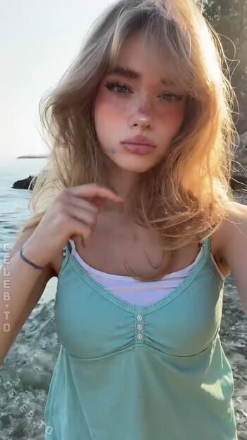 Felinenyaa leaked private photo uncensored HD quality