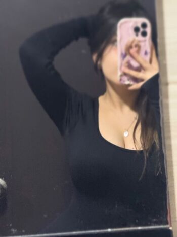 Fernandavaal page leaked private photo uncensored HD quality