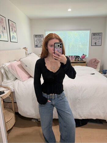 Francesca capaldi page leaked private photo uncensored HD quality
