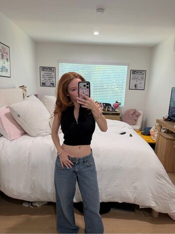 Francesca capaldi page leaked private photo uncensored HD quality