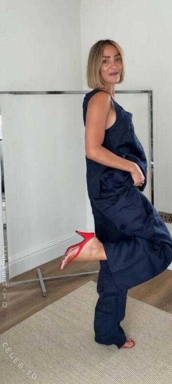 Frankie bridge  page leaked private photo uncensored HD quality