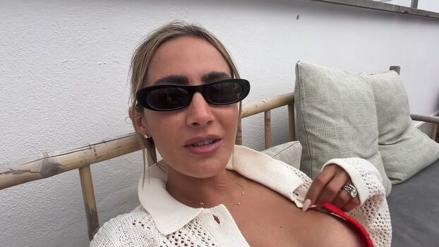 Frankie bridge  page leaked private photo uncensored HD quality