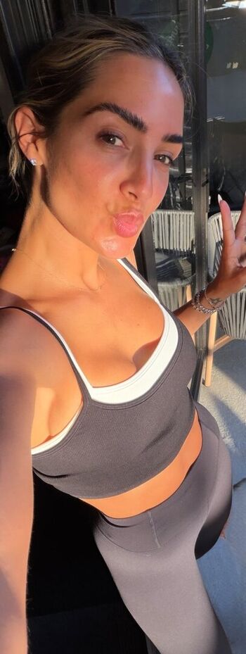 Frankie bridge  page leaked private photo uncensored HD quality