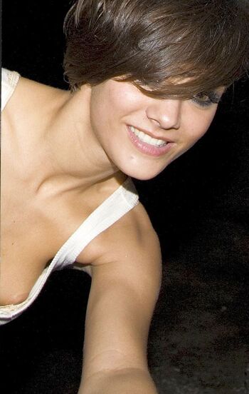 Frankie bridge leaked private photo uncensored HD quality