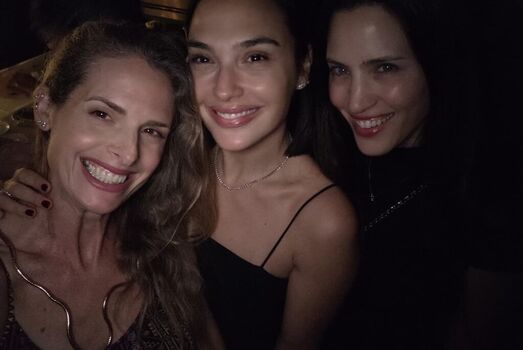 Gal gadot page leaked private photo uncensored HD quality
