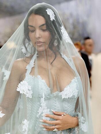 Georgina rodriguez page leaked private photo uncensored HD quality