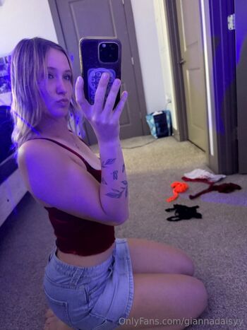 Gigixfullbody leaked private photo uncensored HD quality