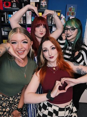 Girls play leaked private photo uncensored HD quality