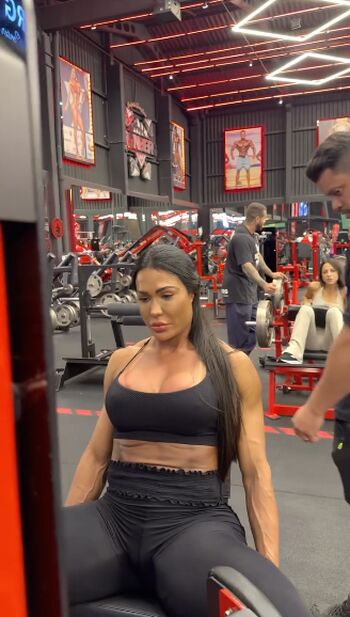 Gracyanne barbosa  page leaked private photo uncensored HD quality