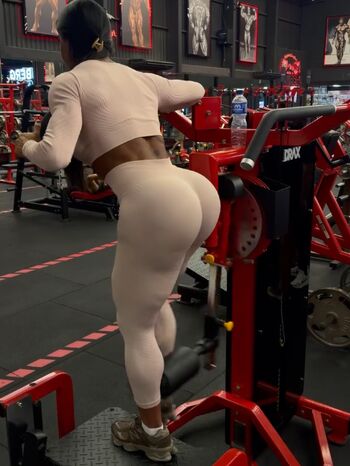 Gracyanne barbosa  page leaked private photo uncensored HD quality