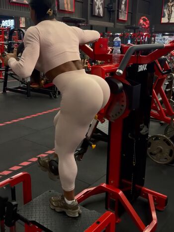 Gracyanne barbosa  page leaked private photo uncensored HD quality