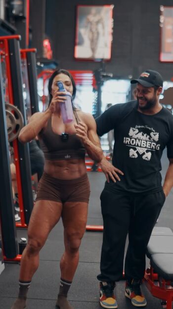 Gracyanne barbosa  page leaked private photo uncensored HD quality