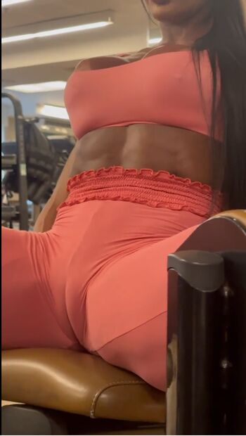 Gracyanne barbosa  page leaked private photo uncensored HD quality