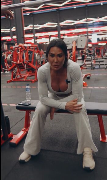 Gracyanne barbosa  page leaked private photo uncensored HD quality