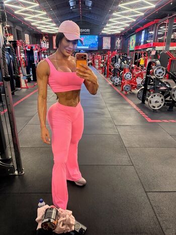 Gracyanne barbosa  page leaked private photo uncensored HD quality
