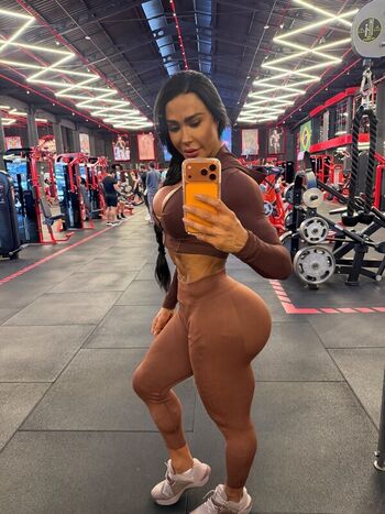 Gracyanne barbosa  page leaked private photo uncensored HD quality